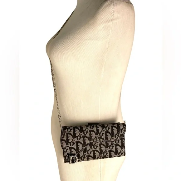 Dior Black and Gray Oblique Canvas Clutch Wallet - Picture 2 of 11